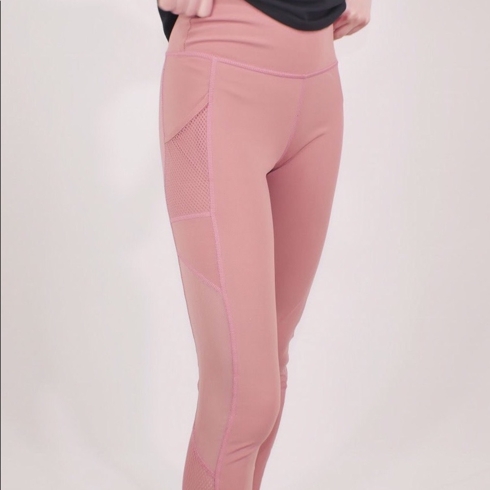 Women’s Performance Leggings - Picture 5 of 5